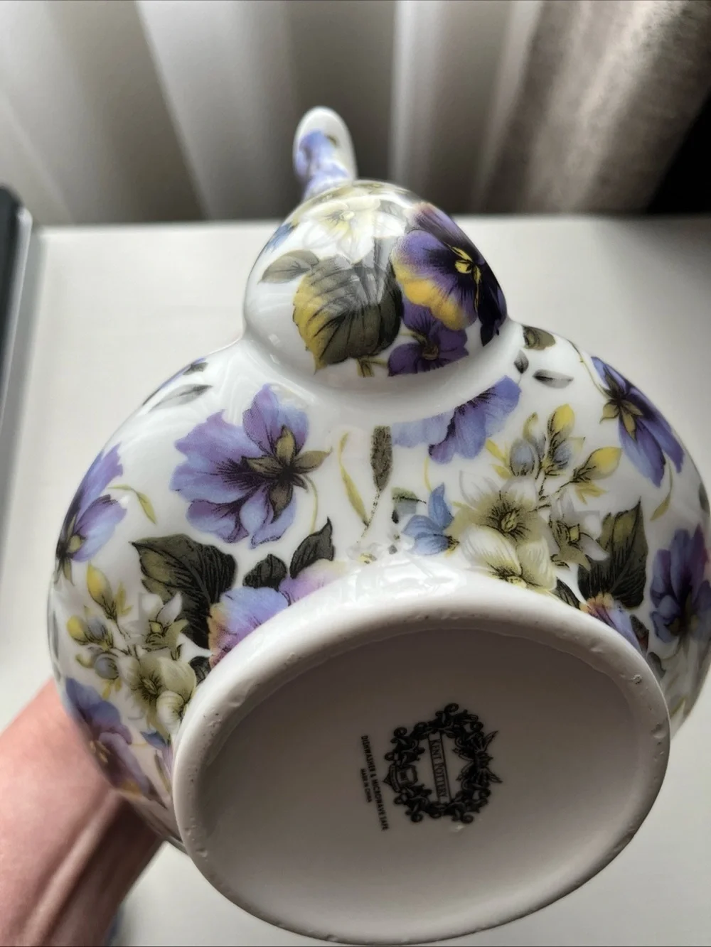 Kent Pottery brand kent